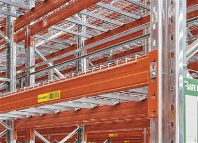 랙 유지 관리를 위한 유용한 팁: Jracking을 통해 창고 장비의 서비스 수명을 연장할 수 있습니다.